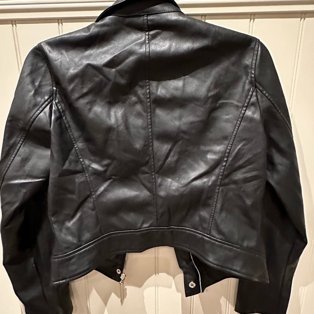 DYNAMITE Ladies Small Black Faux Leather Moto Bomber Jacket - Picture 2 of 3